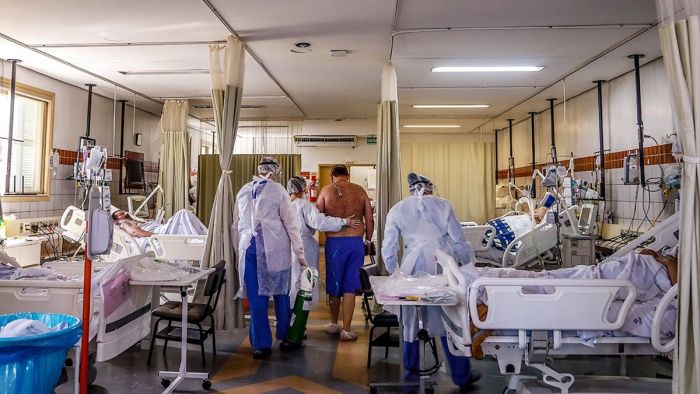 La Provincia flexibilizó el uso de licencias para personal sanitario