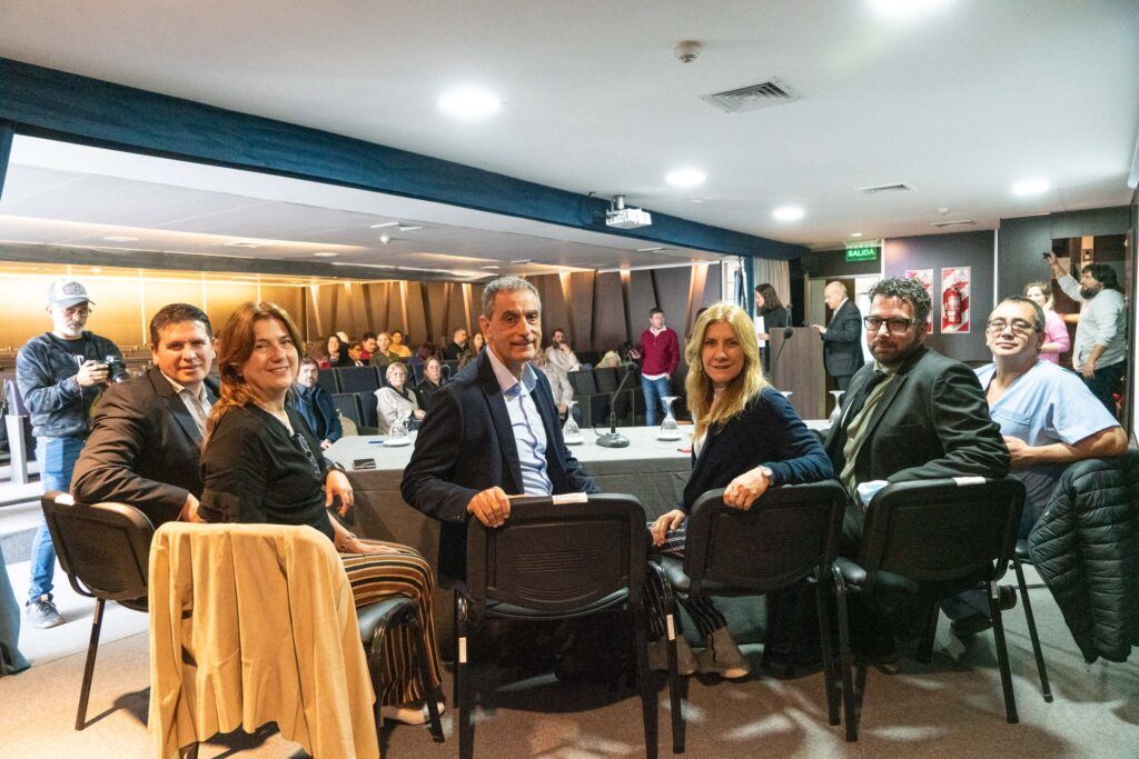 CHARLA EN DIPUTADOS SOBRE PREVENCIÓN Y ATENCIÓN TEMPRANA DEL ACV
