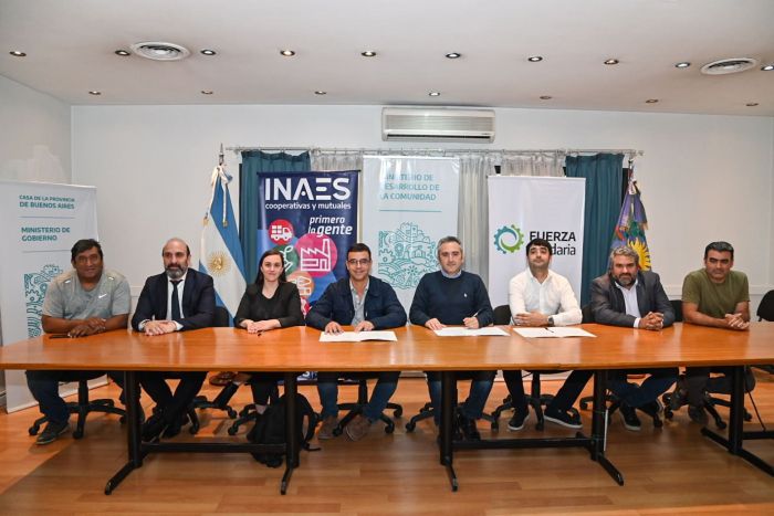 Se llevó adelante la firma de un convenio entre Fuerza Solidaria y el Instituto Nacional de Asociativismo y Economía Social