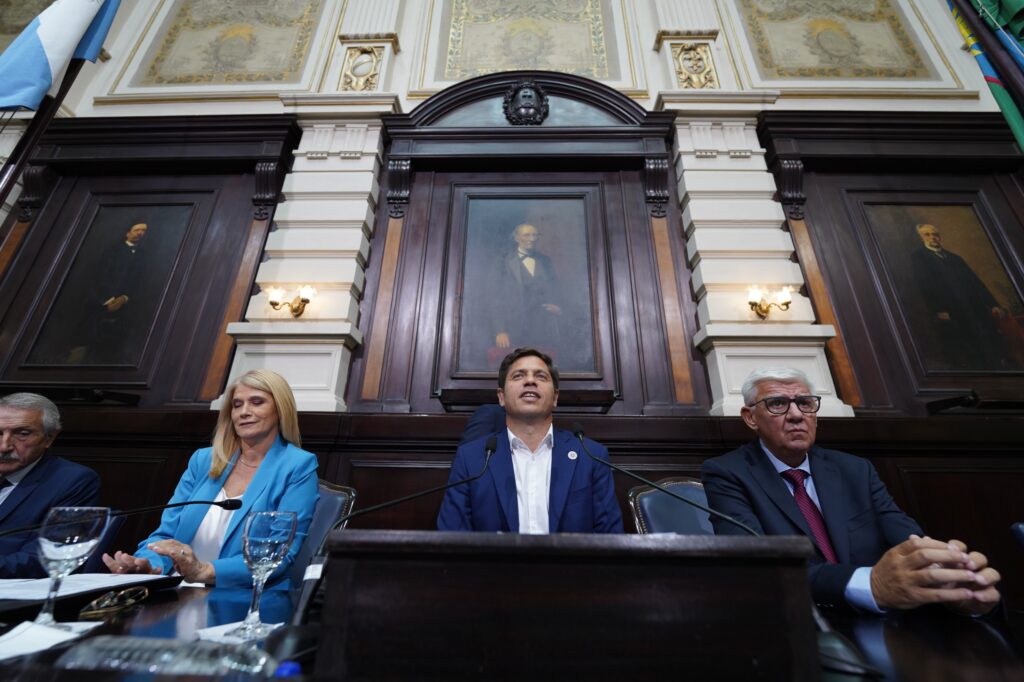 EL GOBERNADOR DIO INICIO AL 152 PERÍODO DE SESIONES ORDINARIAS