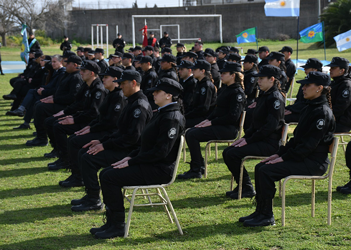 Se resalta que los postulantes deben ser únicamente domiciliados en el partido bonaerense de Quilmes