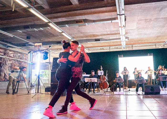 Abrazadxs al Tango visitará Azul