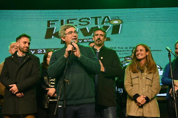 El ministro Javier Rodríguez anunció la construcción de una biofábrica en la Chacra Experimental de Miramar