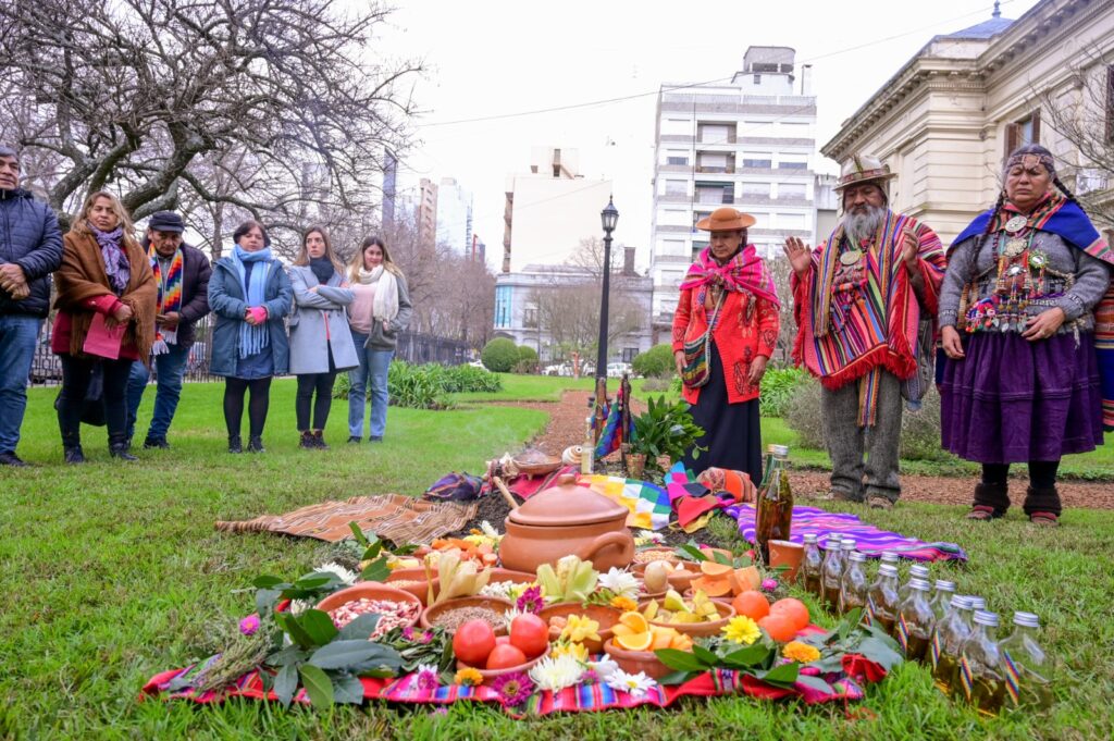LA HCD RINDIÓ HOMENAJE A LA PACHAMAMA