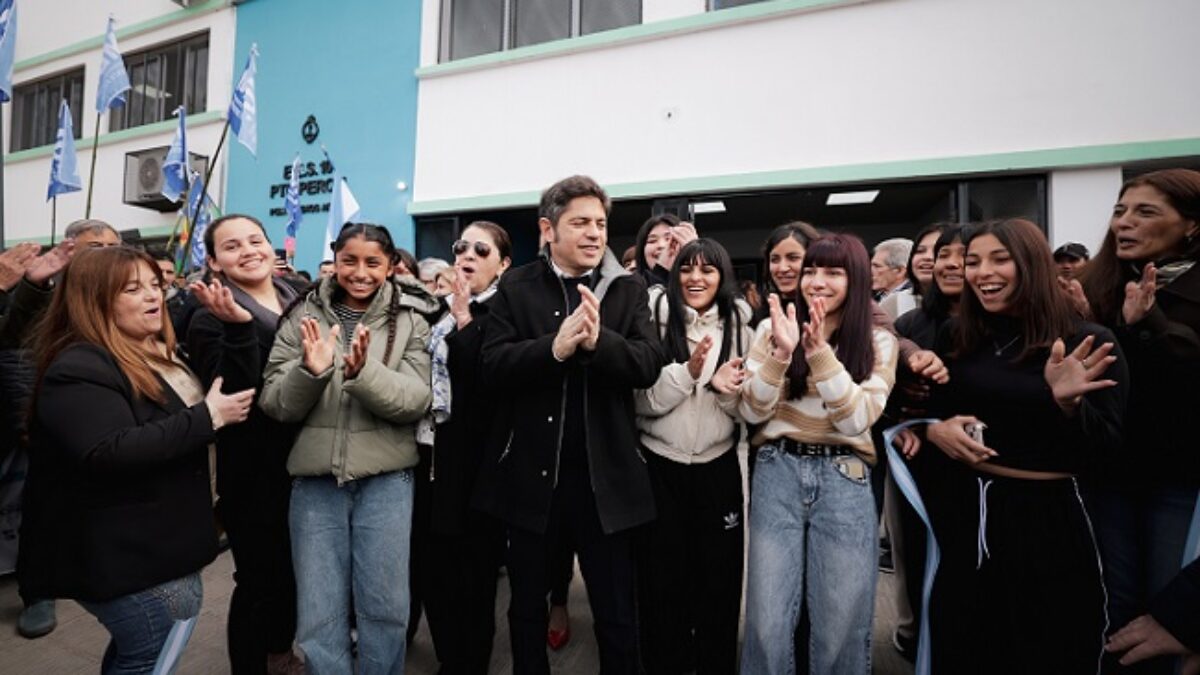 Kicillof inauguró escuelas en Presidente Perón