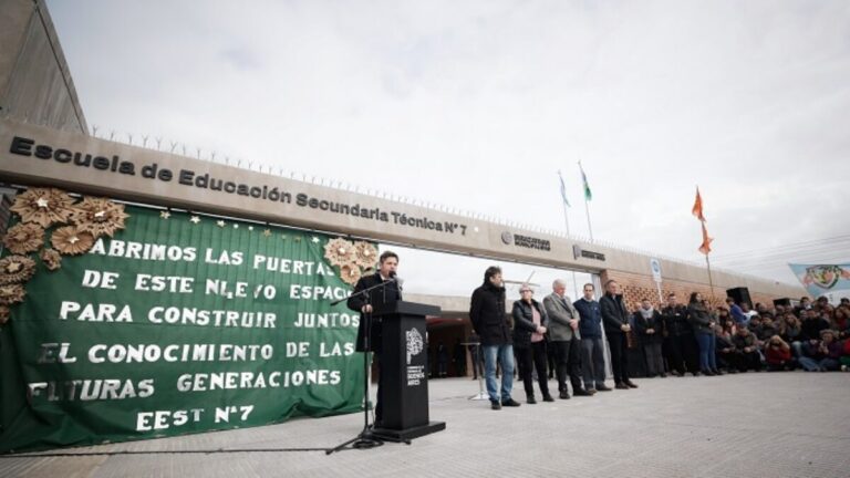 Inauguran nuevo edificio de la Escuela Técnica N° 7 en Berazategui