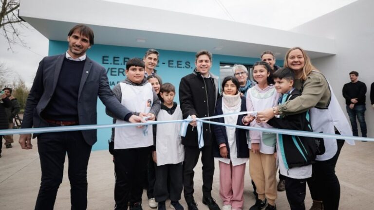 Inauguran ampliación de escuelas en Punta Indio