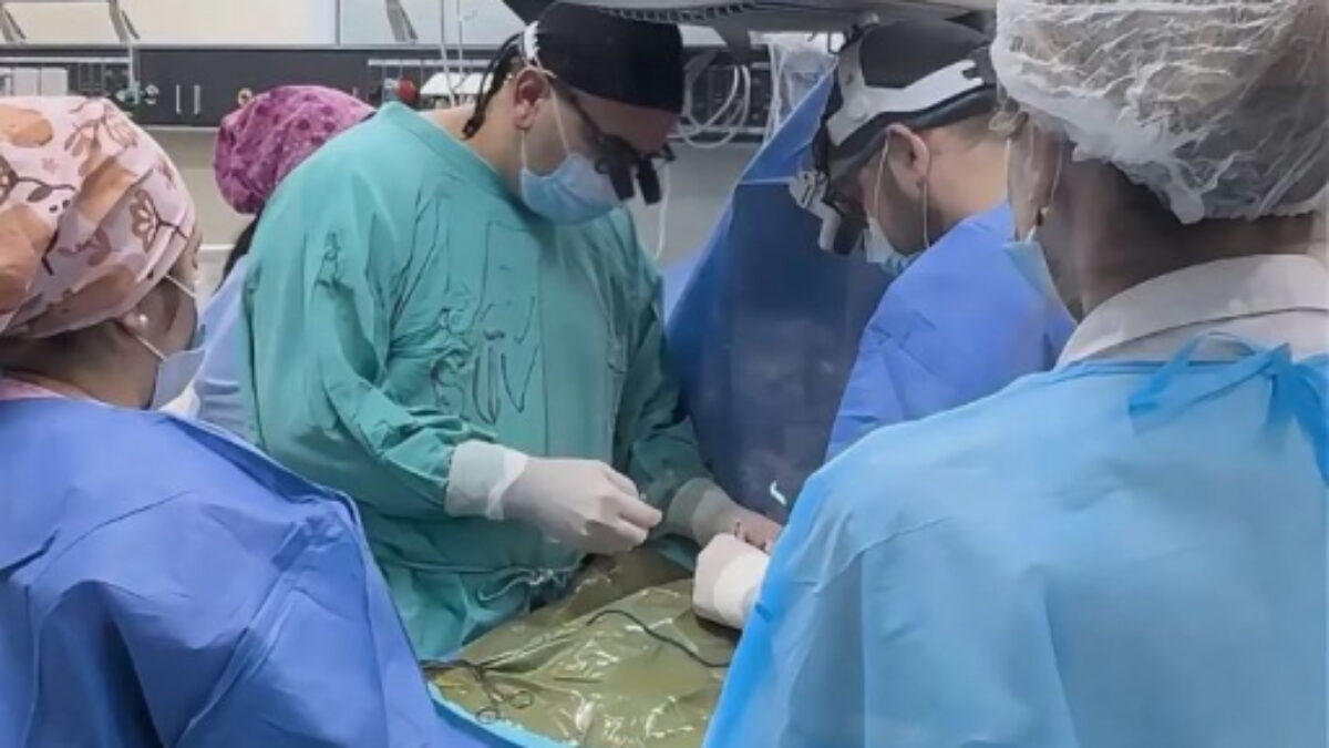 Operaron con éxito a un bebé de 980 gramos en Junín