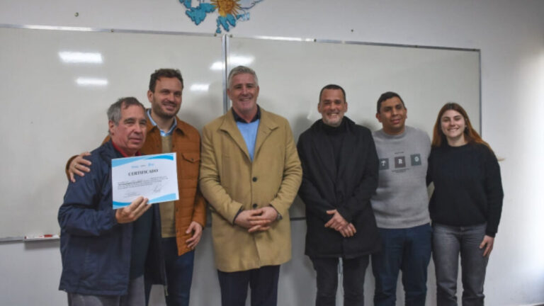 Cierre de curso 'Capacitar para Emprender' en Navarro