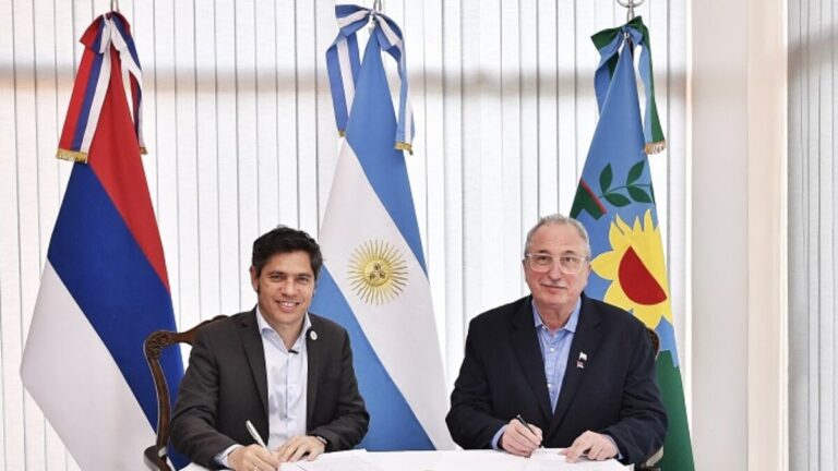 Kicillof y Passalacqua firman acuerdos de cooperación en Misiones