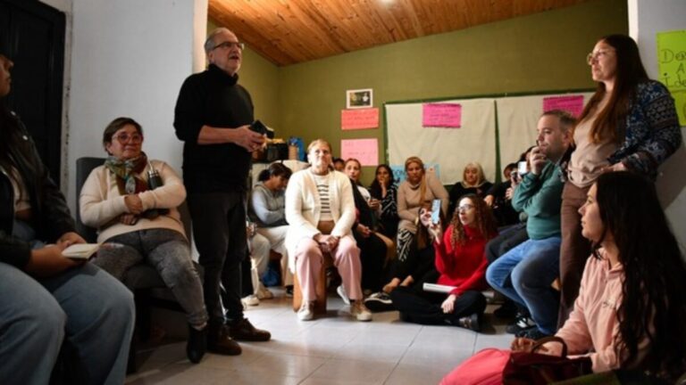 Inician jornadas educativas en González Catán