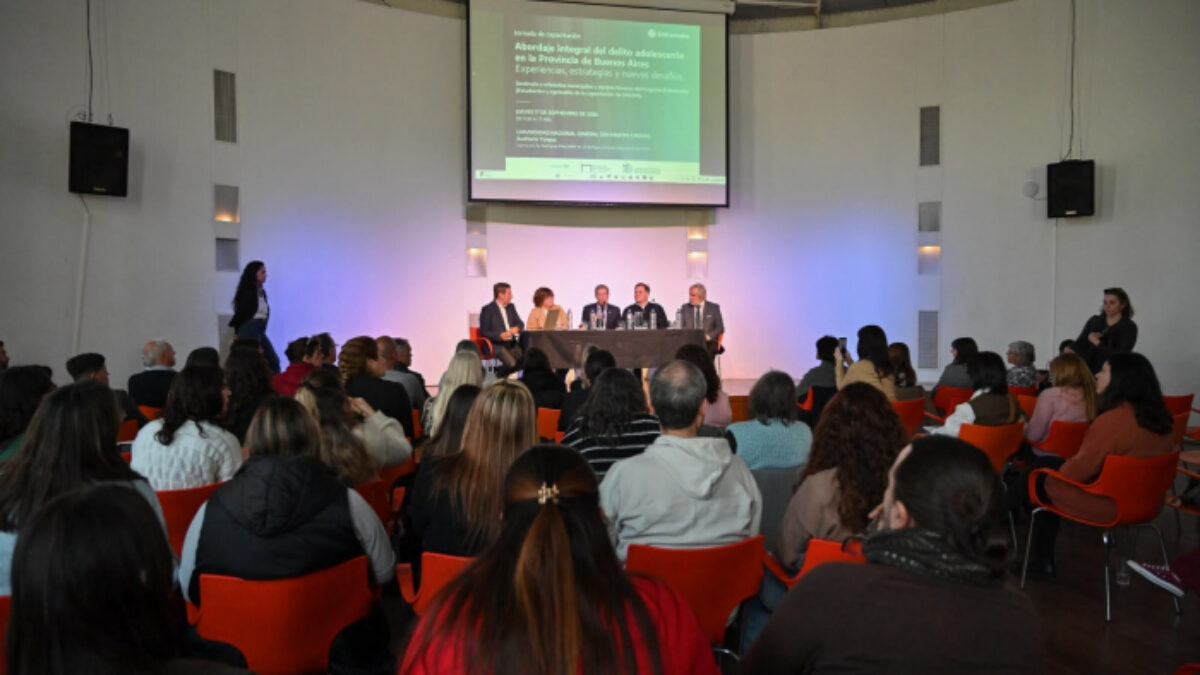 Capacitación sobre conflictos socio-penales para jóvenes en Buenos Aires