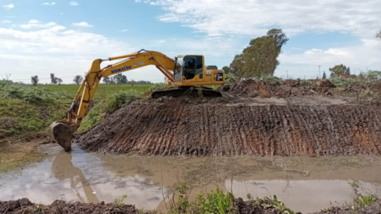 Finalizan obras hidráulicas en Presidente Perón y San Vicente