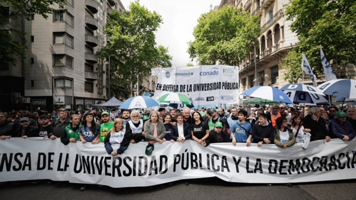 Kicillof en la 5° Marcha Federal Universitaria