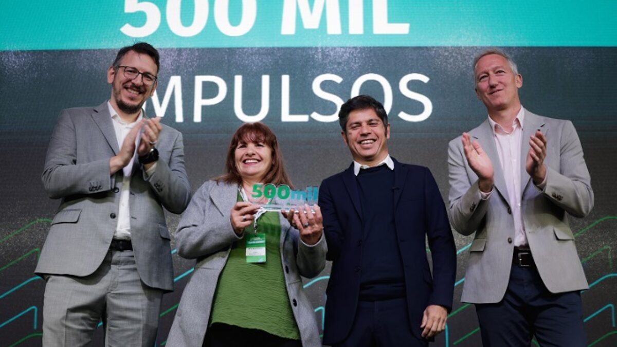 Se entregó el crédito N°500.000 de Provincia Microcréditos