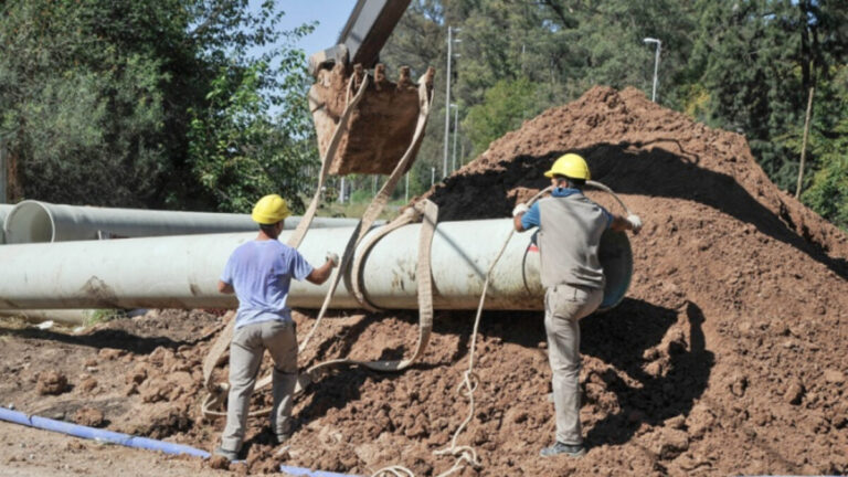 La Provincia avanza en obras contra inundaciones
