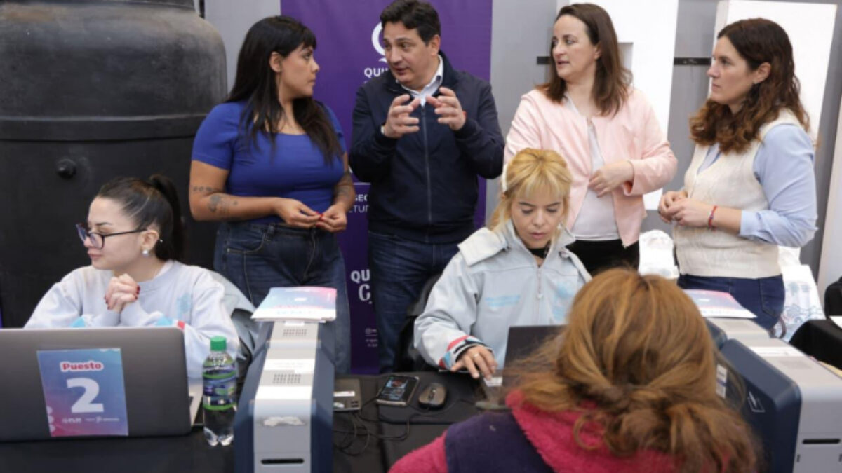 Marinucci entrega 200 Pases Libres Multimodales en Quilmes