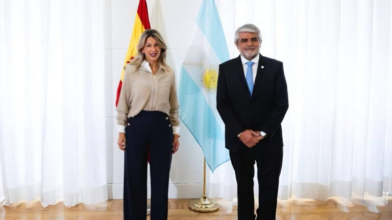 Correa realizó encuentros laborales en España