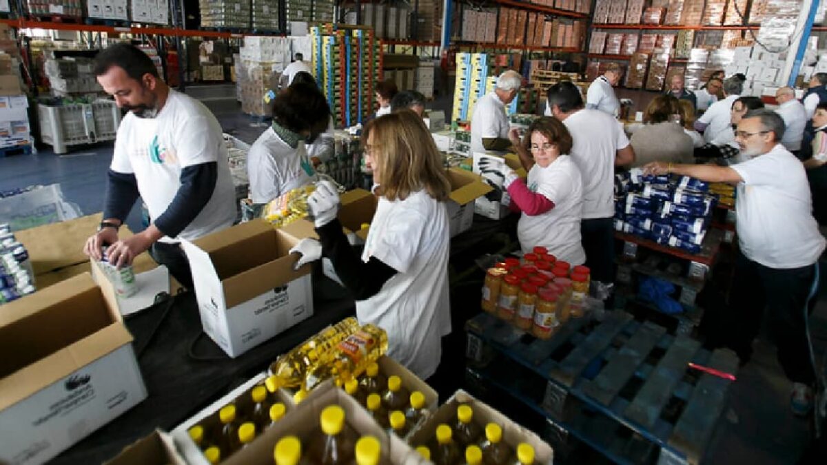Paritarias Empleados de Comercio: acordaron un aumento del 5,7% y un bono de $50.000 para el último trimestre de 2026